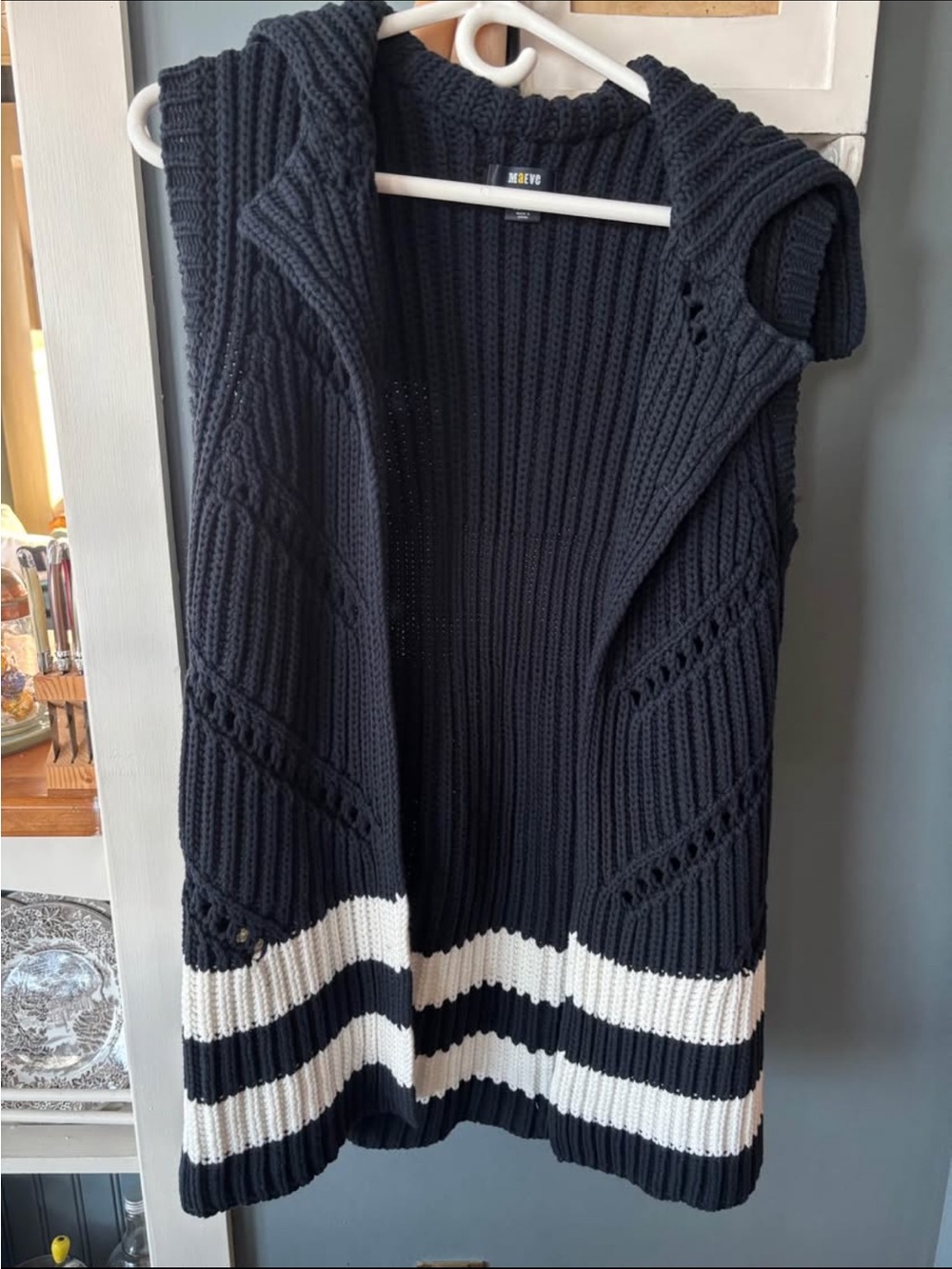 Maeve Navy & White Sleeveless Knit Cardigan